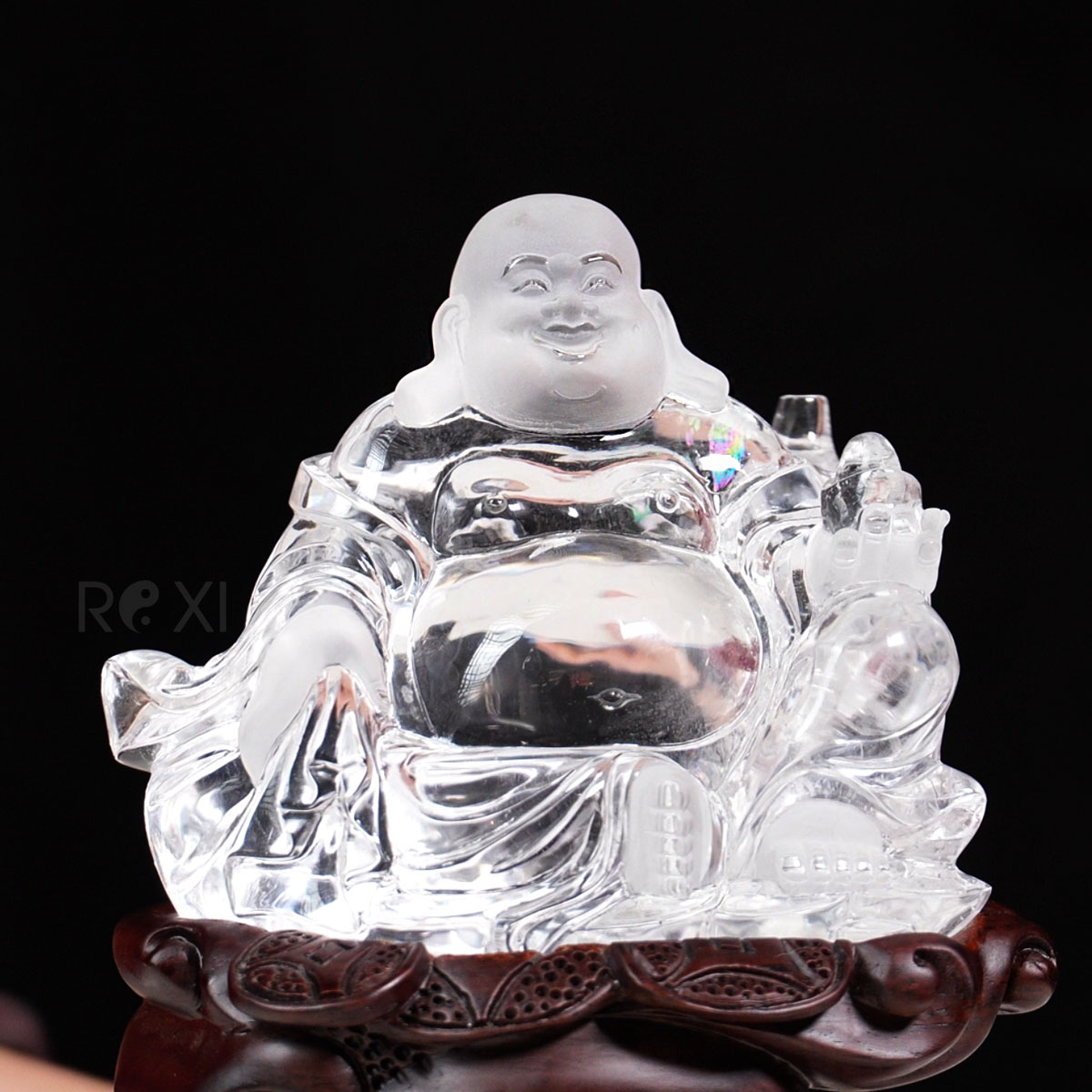 Tượng Phật Di Lặc đá thạch anh trắng tự nhiên nguyên khối tại ROXI