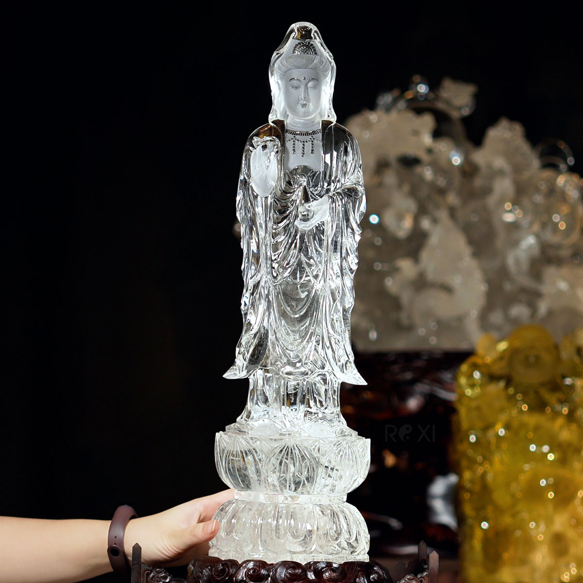 TƯỢNG QUAN ÂM BỒ TÁT THẠCH ANH TRẮNG VIP 7,58KG (NGUYÊN ĐÁ) TƯỢNG QUAN ÂM BỒ TÁT THẠCH ANH TRẮNG VIP 7,58KG (NGUYÊN ĐÁ)