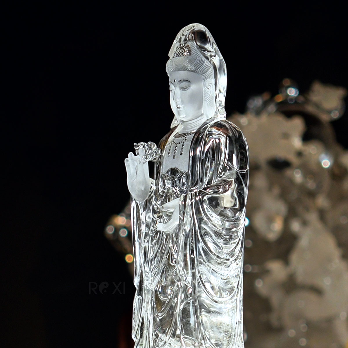 TƯỢNG QUAN ÂM BỒ TÁT THẠCH ANH TRẮNG VIP 7,58KG (NGUYÊN ĐÁ) TƯỢNG QUAN ÂM BỒ TÁT THẠCH ANH TRẮNG VIP 7,58KG (NGUYÊN ĐÁ)