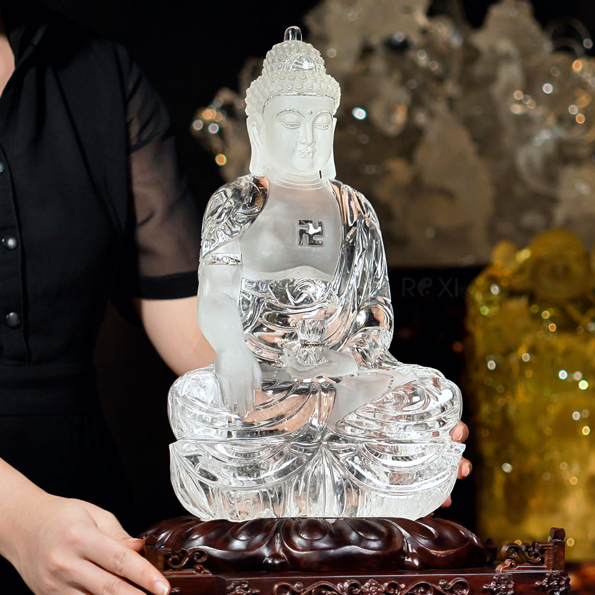 TƯỢNG PHẬT A DI ĐÀ ĐÁ THẠCH ANH TRẮNG VIP 9KG TƯỢNG PHẬT A DI ĐÀ ĐÁ THẠCH ANH TRẮNG VIP 9KG