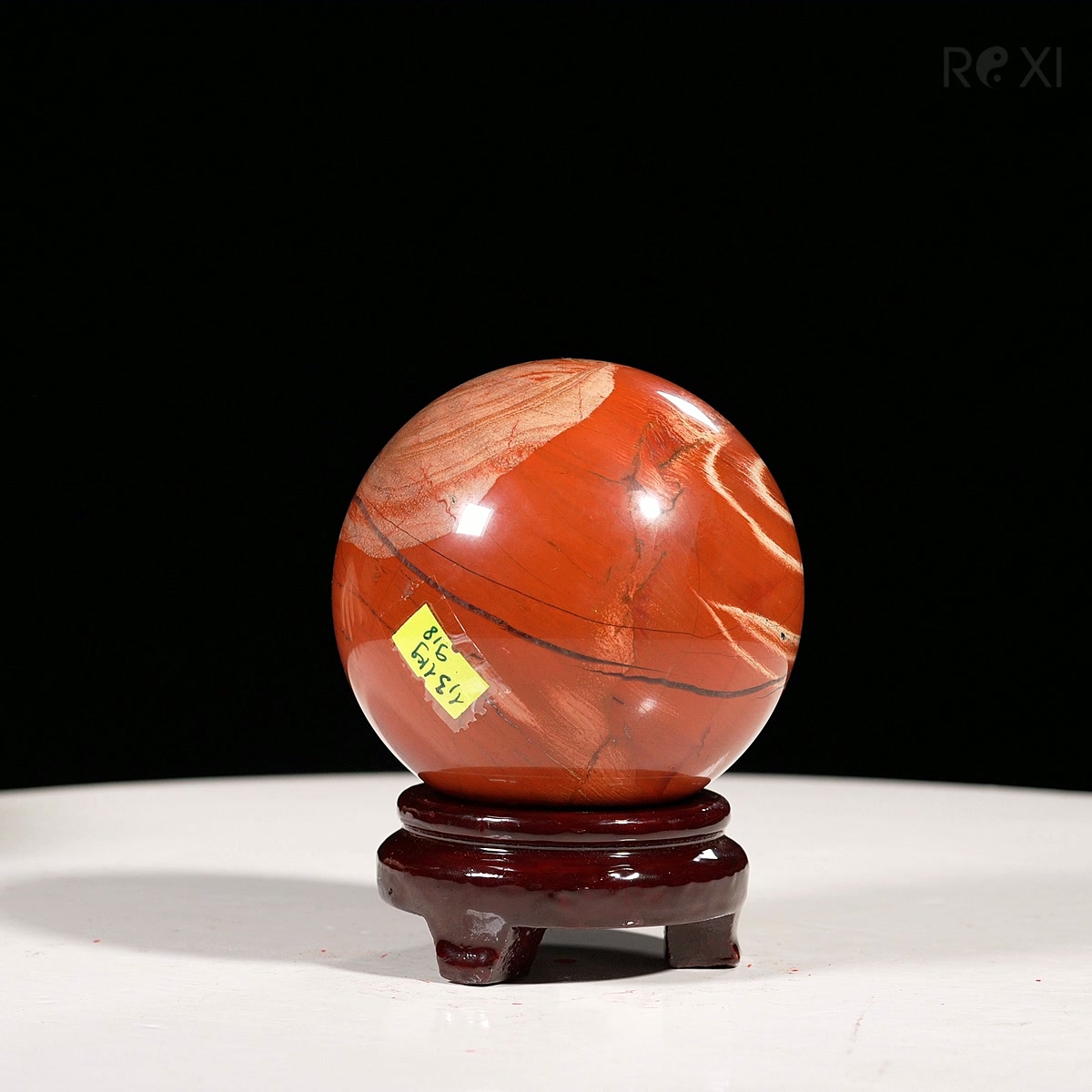 cầu ngọc bích jasper đỏ - Cầu ngọc bích đỏ jasper 1,31kg - 9,8cm