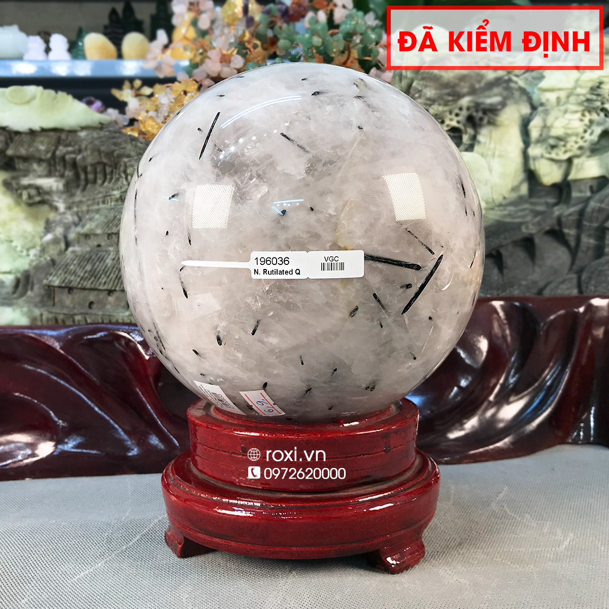 QUẢ CẦU THẠCH ANH TRẮNG TÓC ĐEN 6,9KG - 17CM