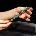 BÚT KÝ NGỌC PHỈ THÚY TỰ NHIÊN - QUÀ TẶNG SẾP CAO CẤP