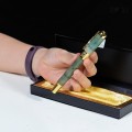 QUÀ TẶNG SẾP - BÚT KÝ NGỌC PHỈ THÚY TỰ NHIÊN (MẪU 2)