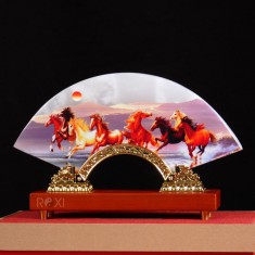 TRANH NGỌC MÃ ĐÁO THÀNH CÔNG (MẪU 4)