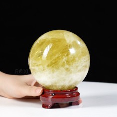 QUẢ CẦU THẠCH ANH VÀNG 1A 2,05KG - 11,4CM