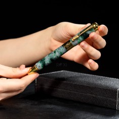 BÚT KÝ NGỌC PHỈ THÚY TỰ NHIÊN - QUÀ TẶNG SẾP CAO CẤP