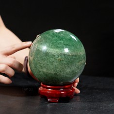 QUẢ CẦU THẠCH ANH DÂU TÂY XANH 2,48KG - 12,2CM