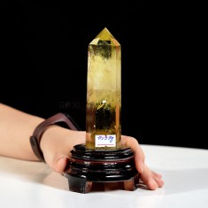 TRỤ ĐÁ THẠCH ANH VÀNG 0,3KG