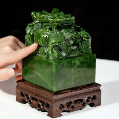 ẤN RỒNG NGỌC BÍCH 1,89KG