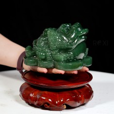 THIỀM THỪ THẠCH ANH XANH 1,91KG