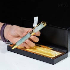 QUÀ TẶNG SẾP - BÚT KÝ NGỌC PHỈ THÚY TỰ NHIÊN (MẪU 4)