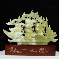 THUYỀN BUỒM PHONG THỦY NGỌC ONYX 40CM (MẪU 4)