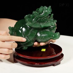 LONG QUY THẠCH ANH XANH 1,98KG