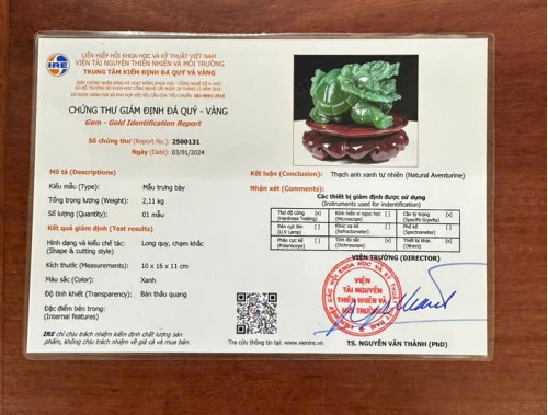 LONG QUY THẠCH ANH XANH 2,11KG