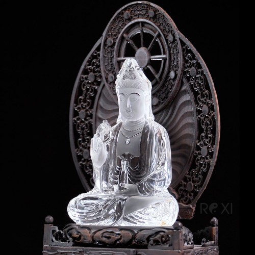 TƯỢNG QUAN ÂM BỒ TÁT THẠCH ANH TRẮNG VIP 1,95KG (NGUYÊN ĐÁ)