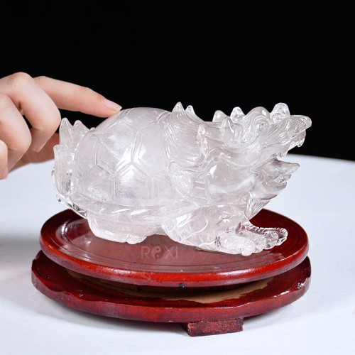 LONG QUY THẠCH ANH TRẮNG 1,05KG