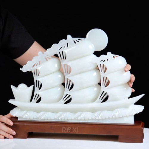 THUYỀN BUỒM - THUẬN BUỒM XUÔI GIÓ BẠCH NGỌC 40CM (2)